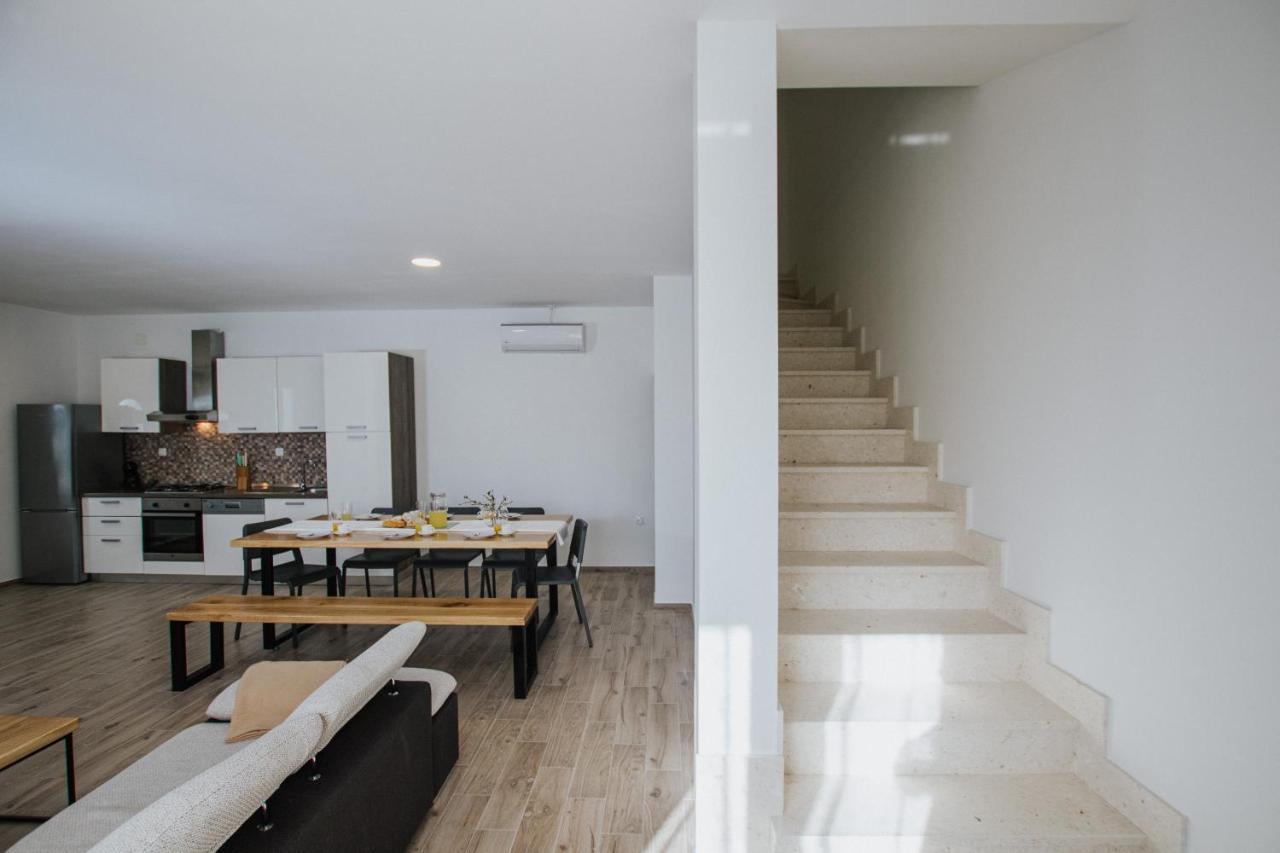 House Marija Drvenik Mali Villa Трогир Екстериор снимка